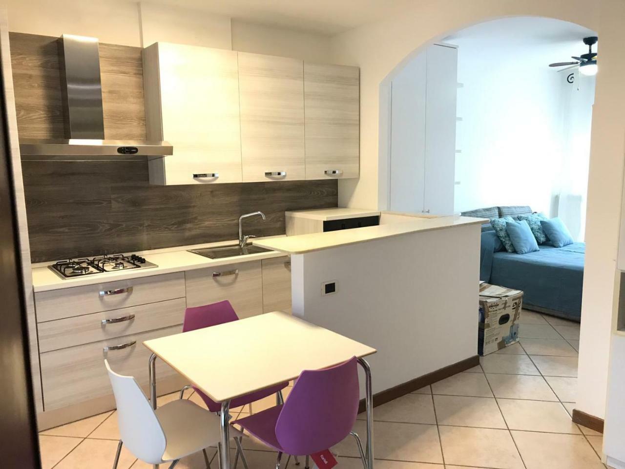 Emariva Apartment Rozzano Kültér fotó
