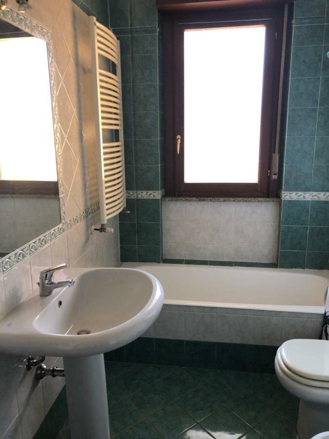Emariva Apartment Rozzano Kültér fotó